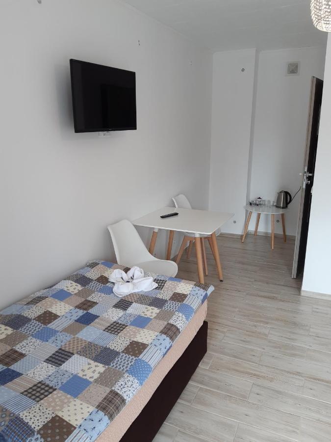 Hotel Gosciniec Solan à Jeleniow Extérieur photo